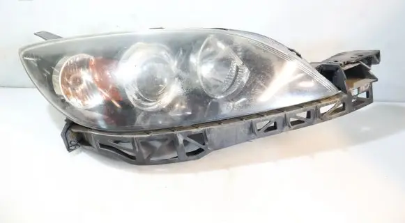 Mazda 3 I Headlight/headlamp