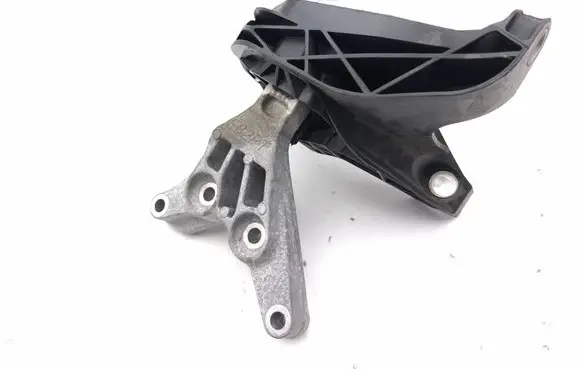 Peugeot 3008 III Engine mount bracket 008956 091622 EB2PT