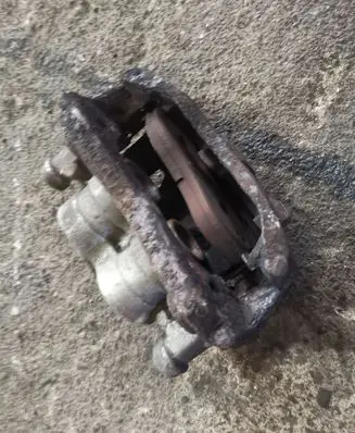 Fiat Ducato Front brake caliper