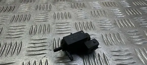 BMW X1 E84 Turbo solenoid valve 70231800