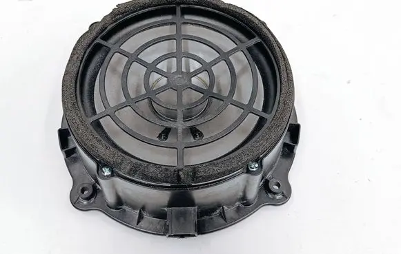 Audi Q7 4L Front door speaker 4L0035415B
