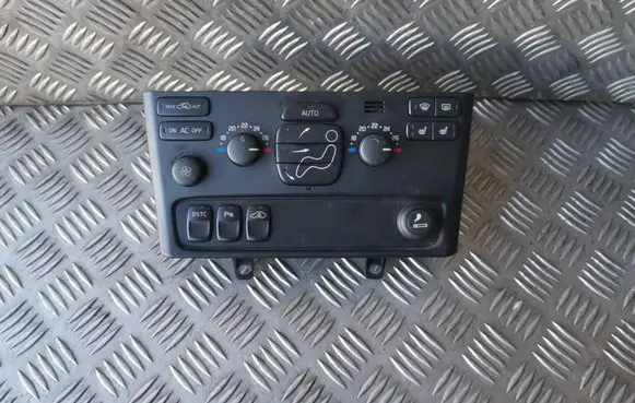 Volvo S80 Climate control unit 30746019 M308EE00034 05W08E