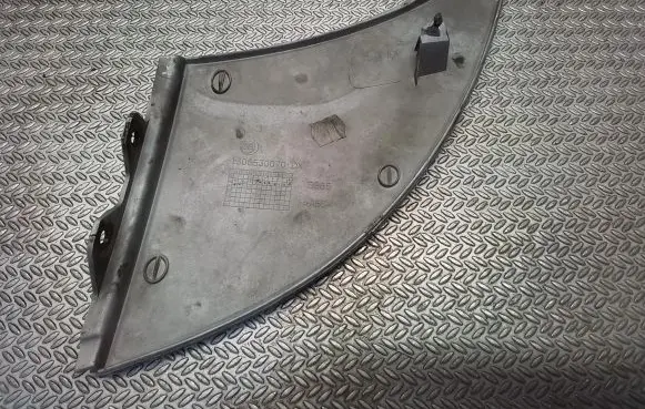 Under headlight/headlamp trim