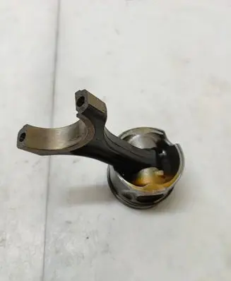 Mercedes-Benz E W212 Piston with connecting rod 8349F
