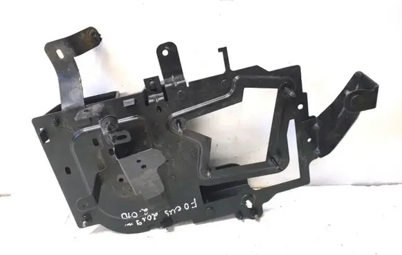 Ford Focus Other engine bay part JX6112A692AC