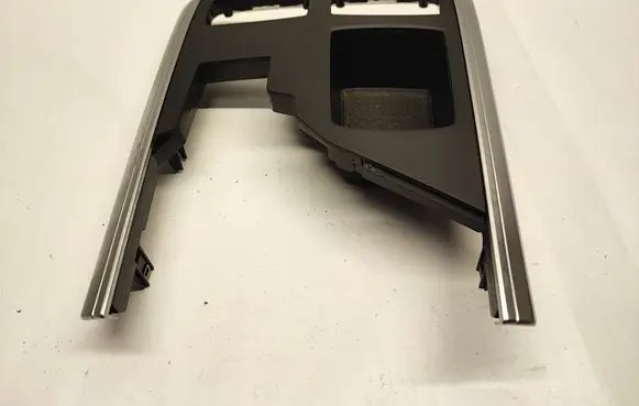 Mercedes-Benz GL X166 Other center console (tunnel) element A1666801817