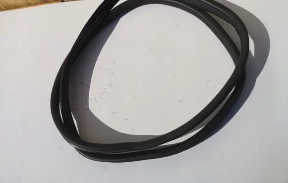 Mercedes-Benz GLE (W166 - C292) Rubber seal loading door 