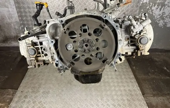 Subaru Legacy Engine EJ25