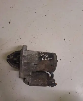 Mazda 2 Starter motor M000T32771 ZJ38
