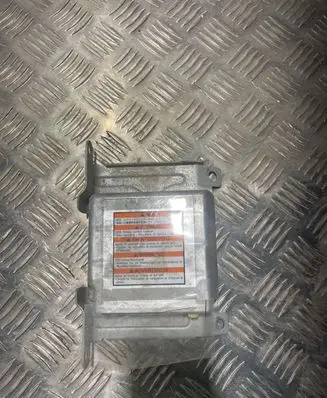 Subaru Forester SG Airbag control unit/module 98221SA210