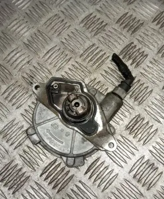 Mitsubishi Colt Vacuum pump A6402300265