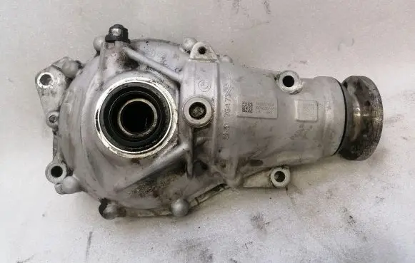 BMW M5 F90 Front differential 31517647388 863587004