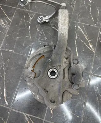 BMW X5 E70 Front wheel hub