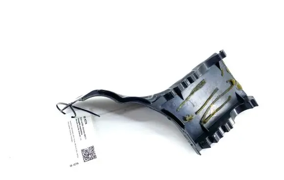 Mercedes-Benz ML W164 Other engine bay part A1646804025