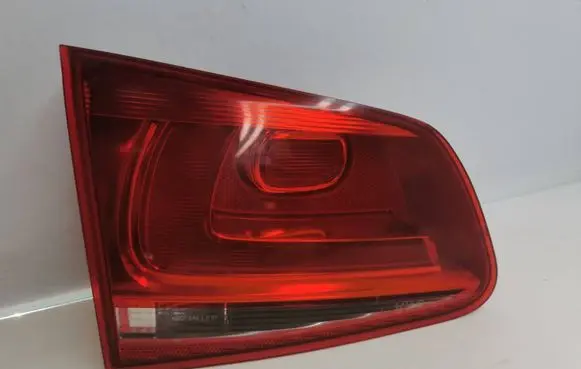 Volkswagen Touareg II Tailgate rear/tail lights 7P6945093A 89090273