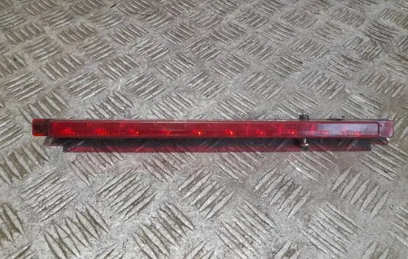 Audi A3 S3 8L Third/center stoplight 8d9945097b