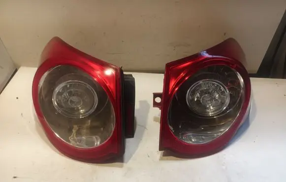 Volkswagen PASSAT B6 Tailgate rear/tail lights 272001 272002