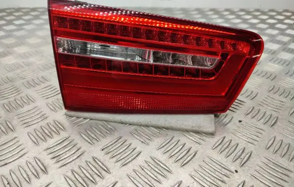 Audi A6 C7 Tailgate rear/tail lights 4G9945093B