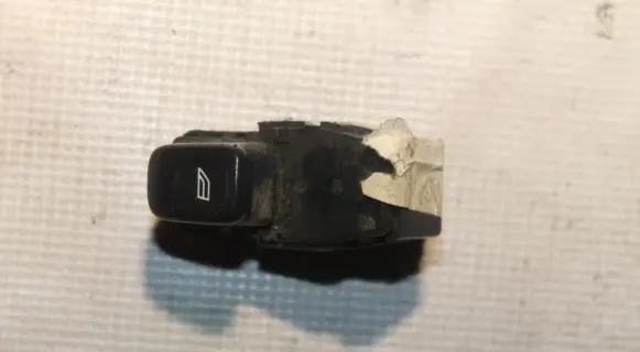Volvo S60 Electric window control switch