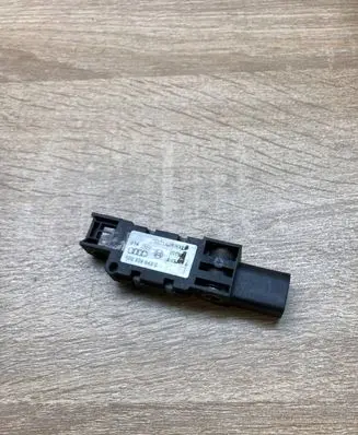Audi A6 S6 C5 4B Airbag deployment crash/impact sensor 4B0959643C