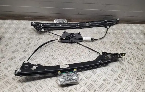 Audi Q8 Rear window lifting mechanism without motor 4M8839461