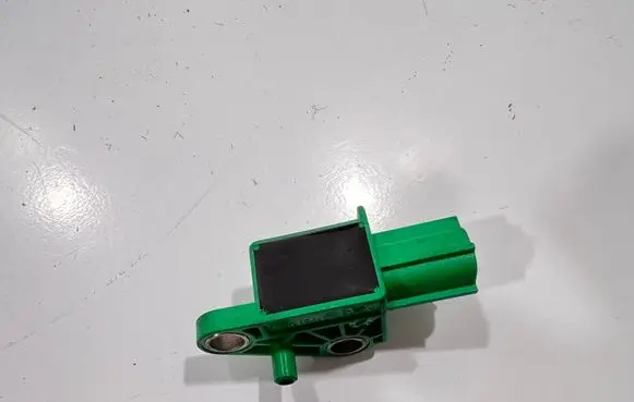 Audi Q7 4L Airbag deployment crash/impact sensor 1K0909606