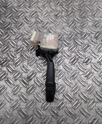 Toyota Corolla Verso E121 Indicator stalk