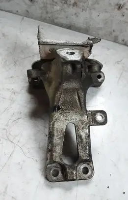 Audi A6 C7 Engine mounting bracket 4G0199308K A1S19C03
