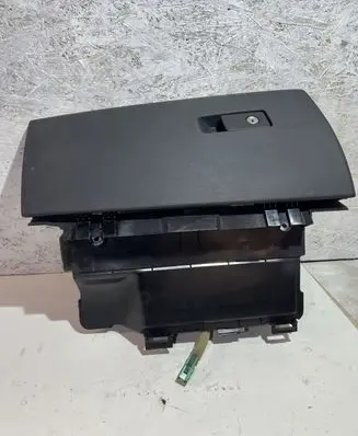 Volvo S80 Glove box 39996886