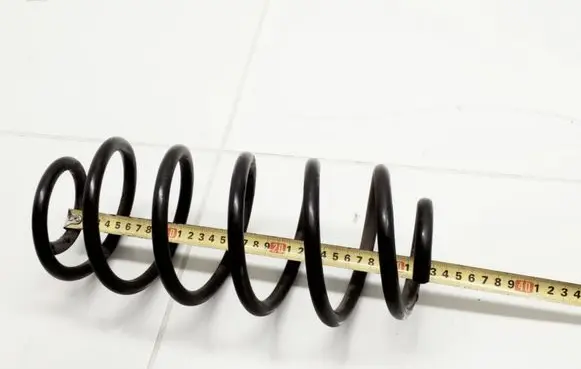 Toyota Yaris Rear coil spring