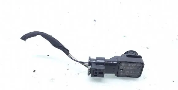 Mercedes-Benz CLS C218 X218 Air pressure sensor 0261230261 A0065422518