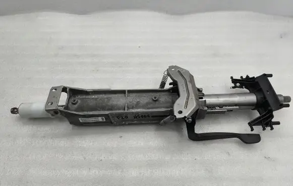 BMW 1 F20 F21 Steering wheel axle 743034