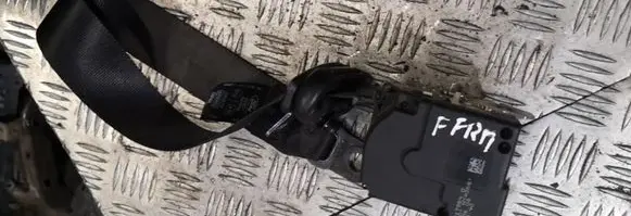Ford Focus Front seatbelt 4m51a61294al