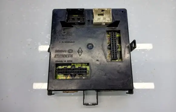Renault Laguna II Comfort/convenience module 216532948 8200192469