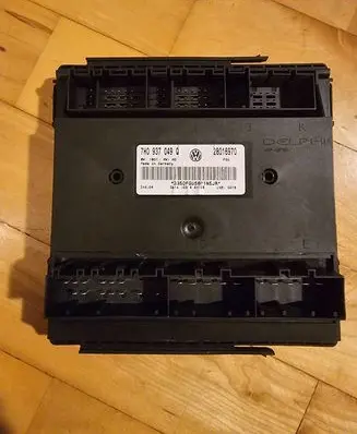Volkswagen Transporter - Caravelle T5 Comfort/convenience module 7H0937049Q 28016970