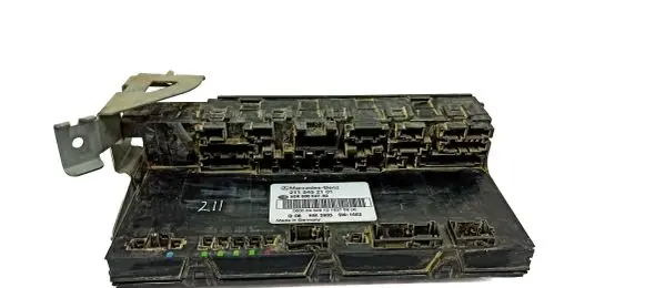 Mercedes-Benz E W211 Fuse box set 2115452101 A2115453240 1-929247-3