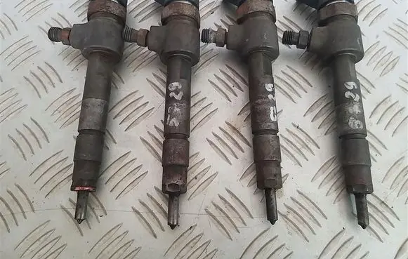 Alfa Romeo 156 Fuel injectors set 