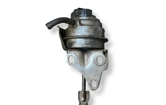 Volkswagen Polo V 6R Turbo solenoid valve 03P253019B