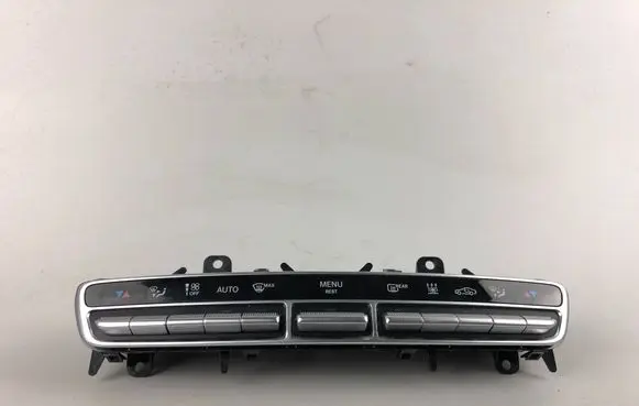 Mercedes-Benz E W213 Climate control unit A2139050108