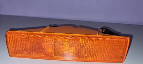 Ford Sierra Front indicator light 83BG13A353BA 71130