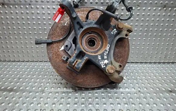 Renault Captur Front wheel hub spindle knuckle S25071912 400153767R
