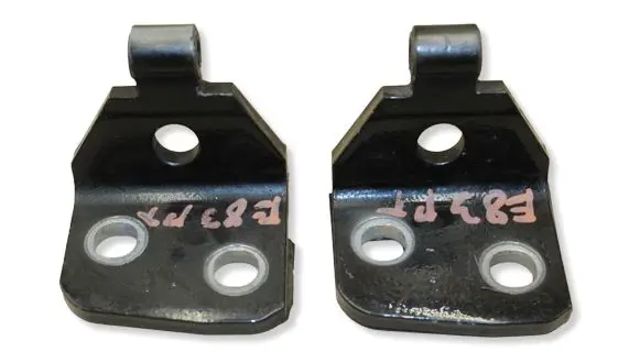 BMW X3 E83 Front door hinges set 