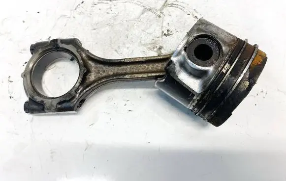Toyota RAV 4 (XA30) Piston with connecting rod 7615917