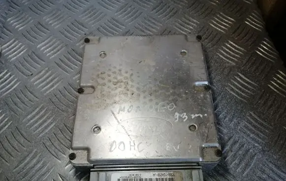 Ford Mondeo MK I Engine control unit/module 95BB12A650JA