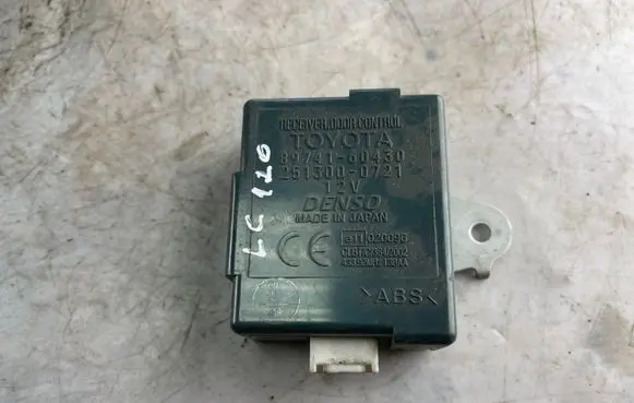 Toyota Land Cruiser (J120) Door central lock control unit/module 8974160430 2513000721