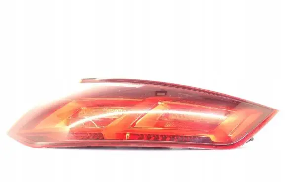 Audi TT TTS RS Mk3 8S Rear/tail lights 8S0945096
