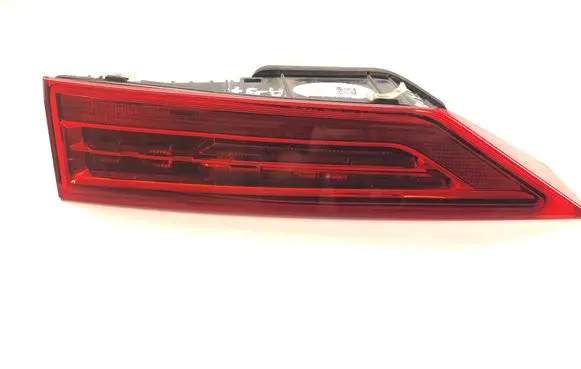 Volvo XC60 Tailgate rear/tail lights 31446620 T00039901