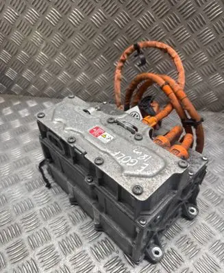 Volkswagen e-Golf Voltage converter inverter 5QE907070L 0437508637 10041817230207