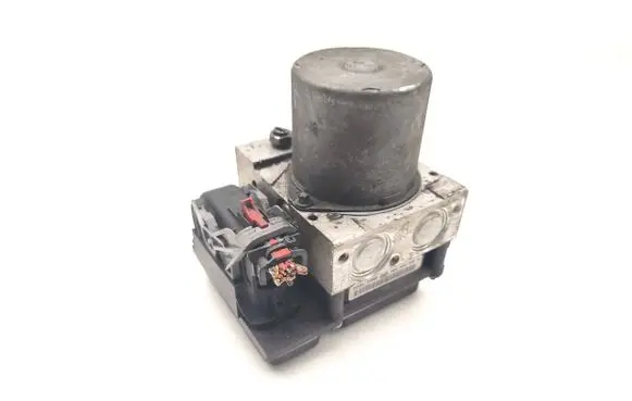 Audi A4 S4 B8 8K ABS Pump 8K0907379AH