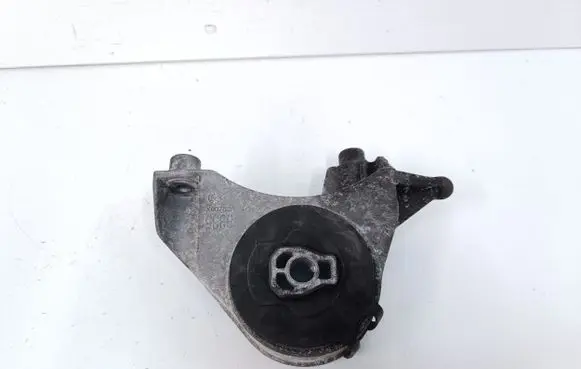 Opel Antara Engine mount bracket X00762A 8335